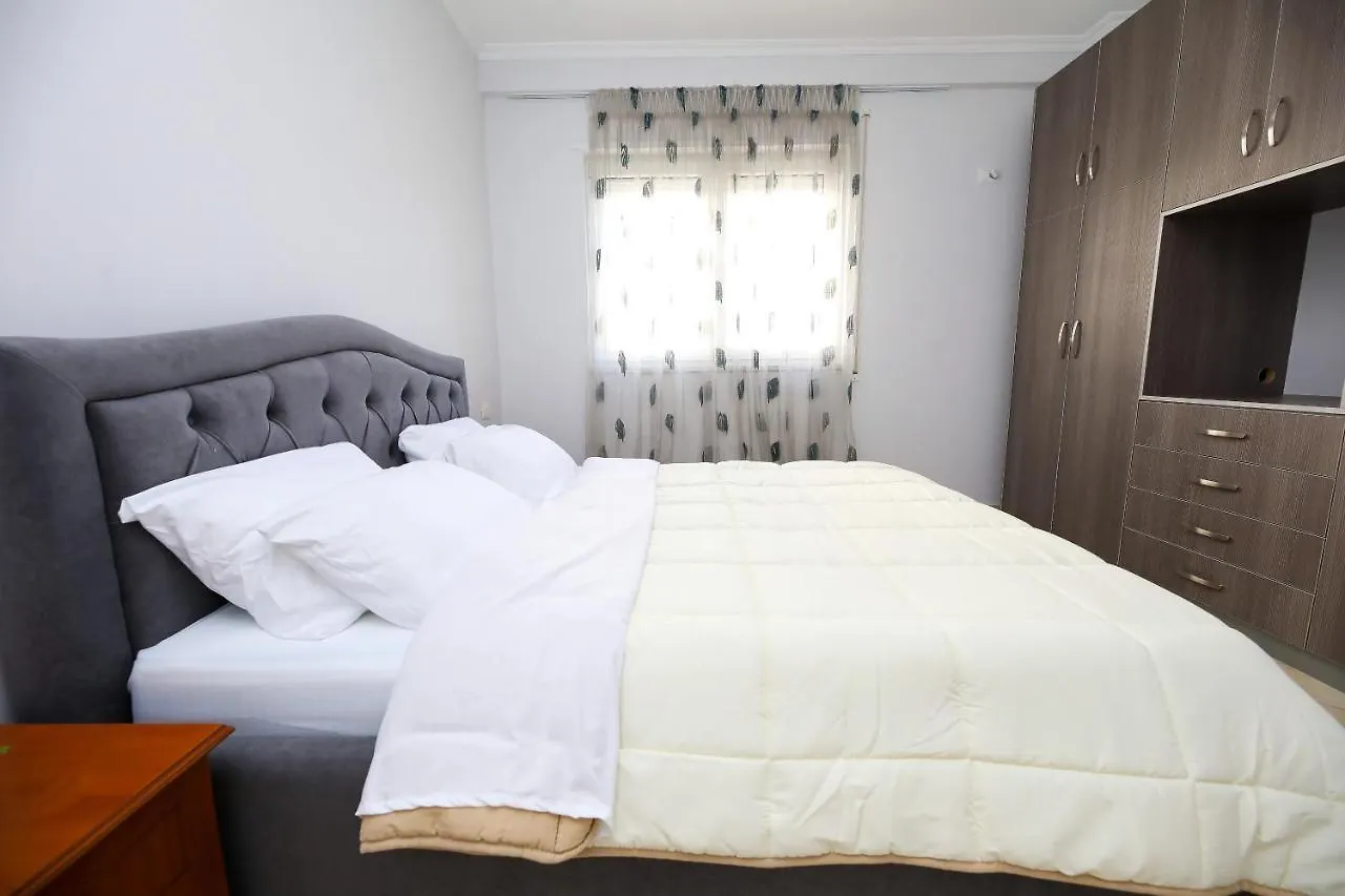 Apartment Oslo 2 Vlore 0*,  Albania